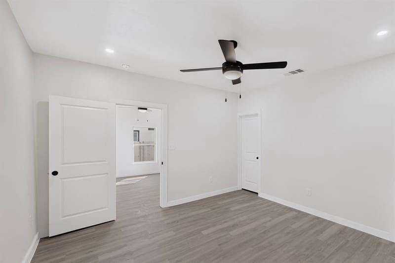 651 Ezekial Avenue, Dallas TX 75217 - Photo 21