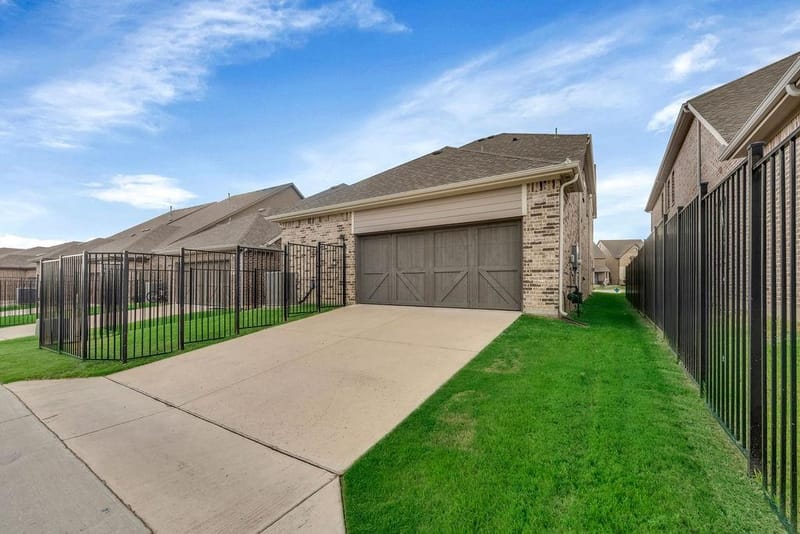 8300 Bethpage Drive, McKinney TX 75070 - Photo 28