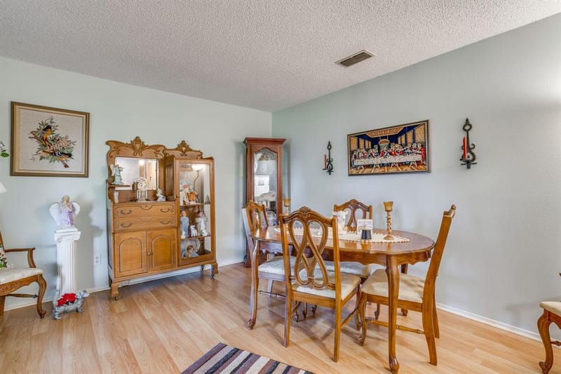 1512 Lamplighter Lane, Edgecliff Village TX 76134 - Photo 6