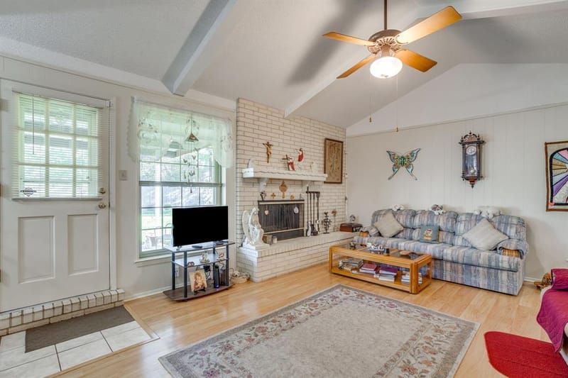 1512 Lamplighter Lane, Edgecliff Village TX 76134 - Photo 10