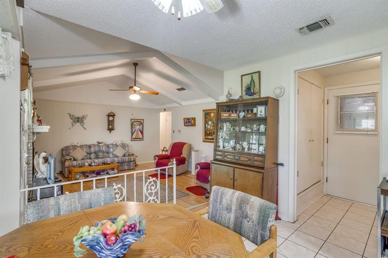 1512 Lamplighter Lane, Edgecliff Village TX 76134 - Photo 18