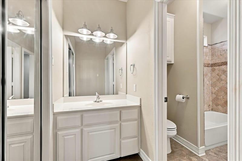 3102 Hillside Drive, Highland Village TX 75077 - Photo 34