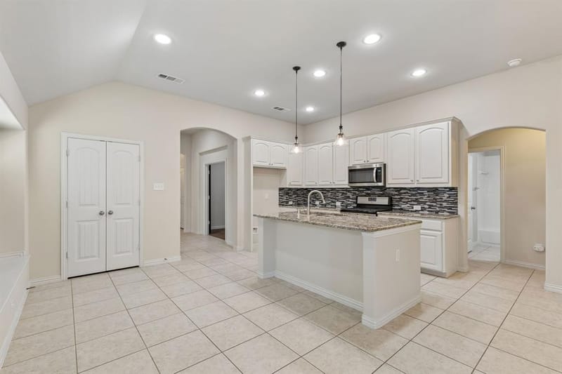 421 Catherine Lane, Argyle TX 76226 - Photo 7