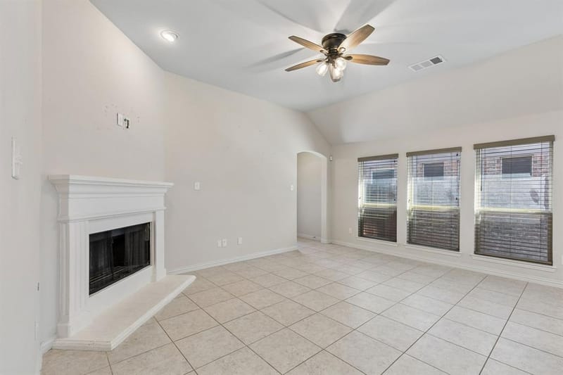 421 Catherine Lane, Argyle TX 76226 - Photo 5