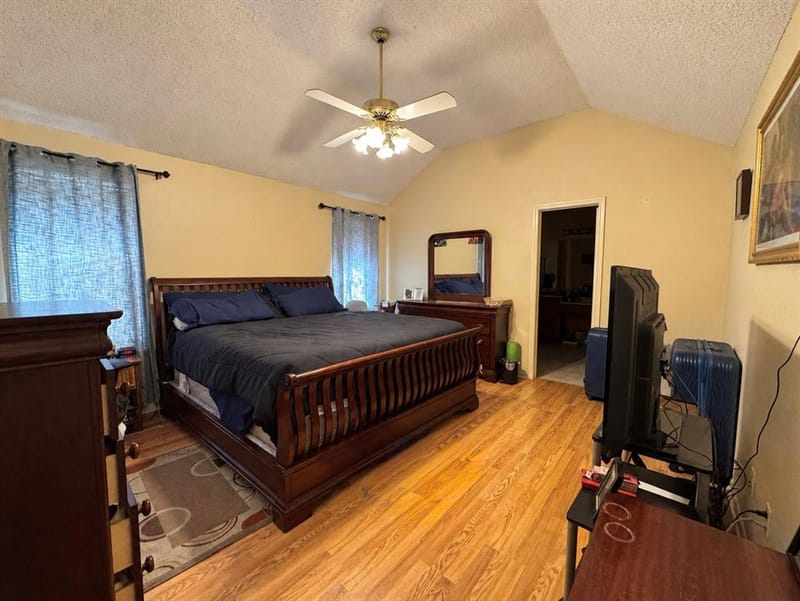 725 Andalusia Trail, DeSoto TX 75115 - Photo 17