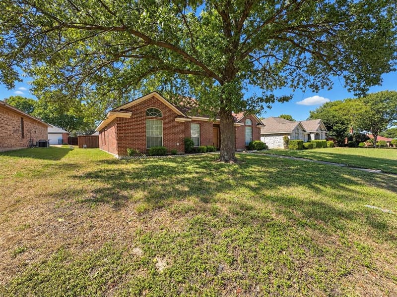 725 Andalusia Trail, DeSoto TX 75115 - Photo 26