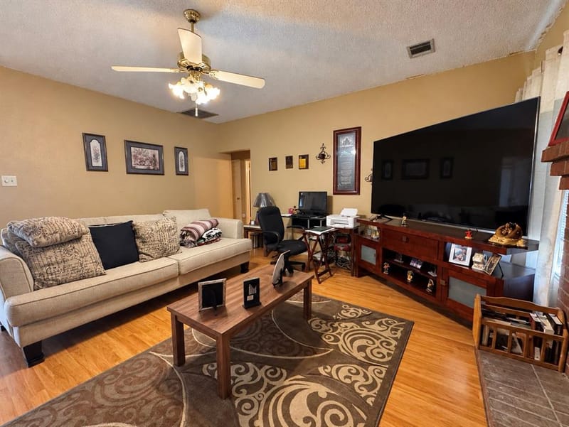 725 Andalusia Trail, DeSoto TX 75115 - Photo 14