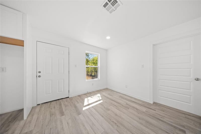 12924 Mitchell Drive, Balch Springs TX 75180 - Photo 7