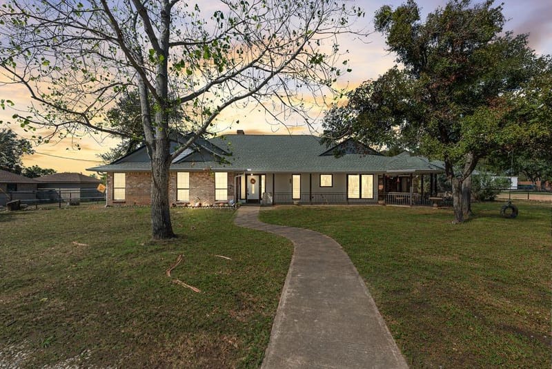 83 Crown Road, Willow Park TX 76087 - Photo 32