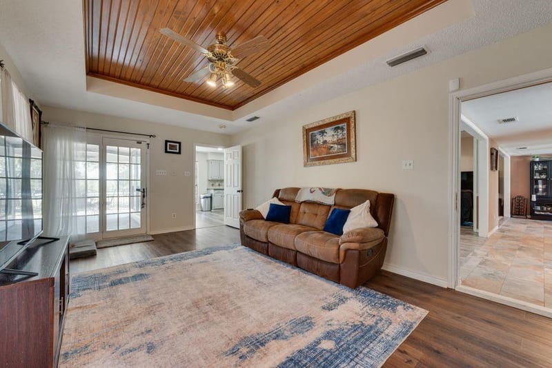 83 Crown Road, Willow Park TX 76087 - Photo 9