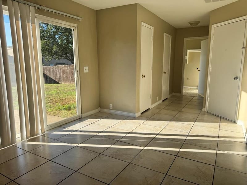 3305 Bent Creek Drive, Denton TX 76210 - Photo 7