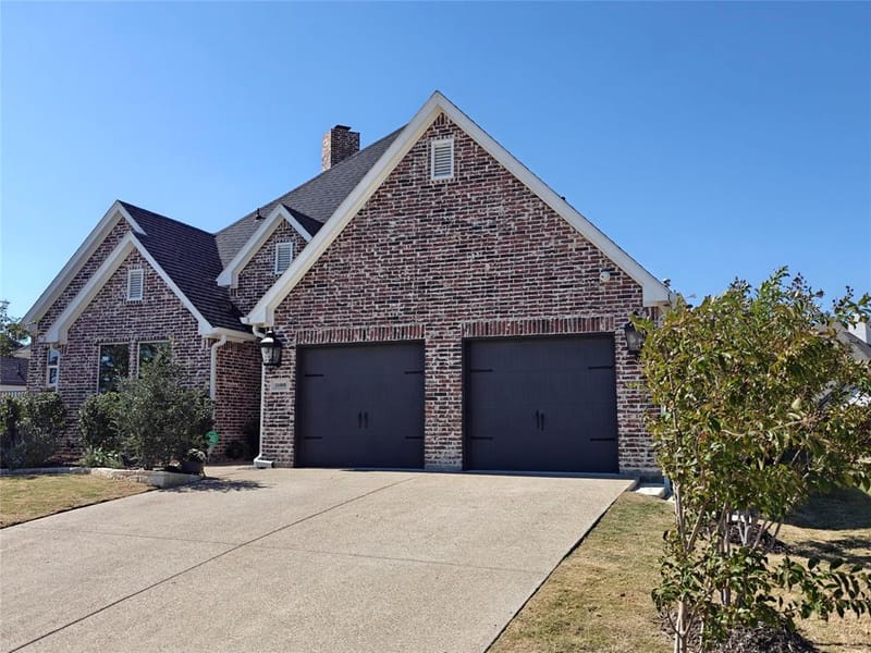 11008 Familia Real Drive, Benbrook TX 76126 - Photo 4