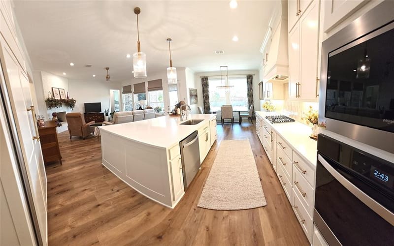 11008 Familia Real Drive, Benbrook TX 76126 - Photo 8