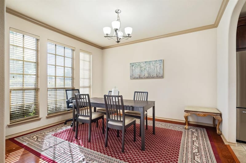 1620 Secretariat Lane, Irving TX 75060 - Photo 5