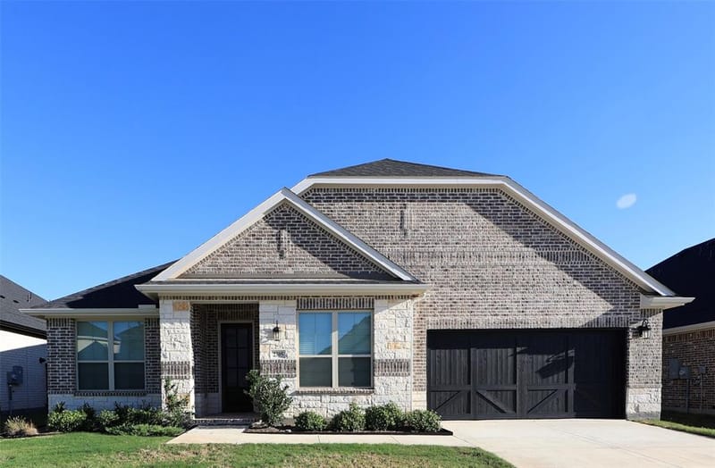 2305 Valencia Drive, Little Elm TX 75068