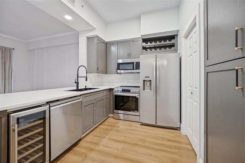 3225 Turtle Creek Boulevard # 334, Dallas TX 75219 - Photo 9
