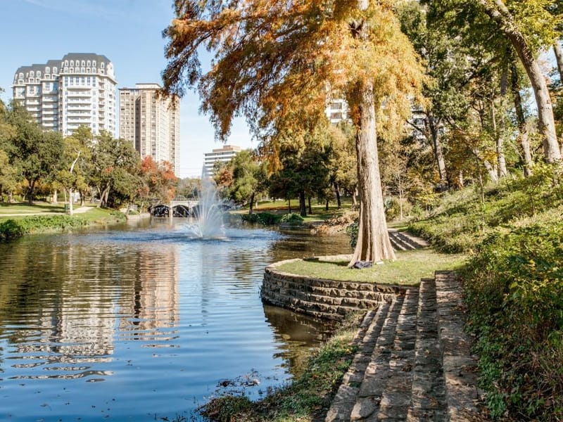 3225 Turtle Creek Boulevard # 334, Dallas TX 75219 - Photo 25