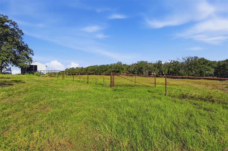209 County Road 4917, Newark TX 76071 - Photo 34