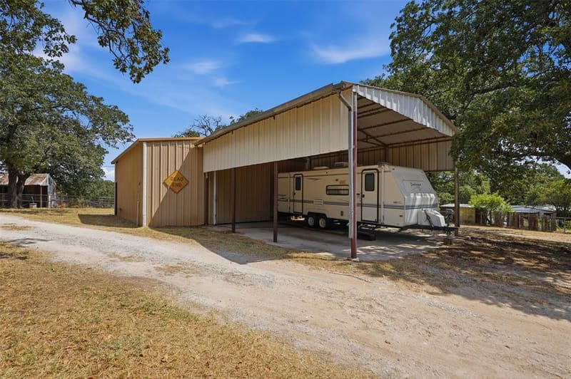 209 County Road 4917, Newark TX 76071 - Photo 38