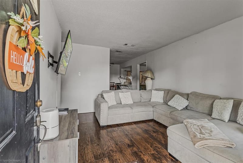 809 Pioneer Road, Mesquite TX 75149 - Photo 6