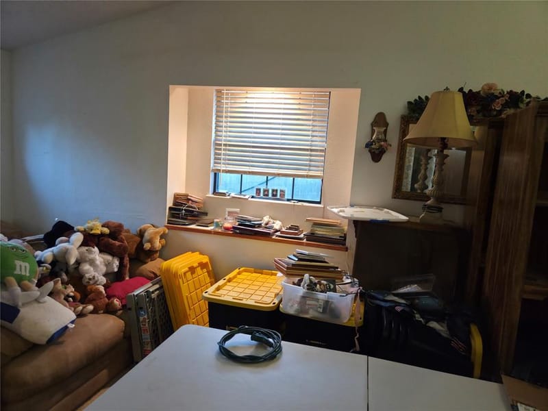 707 W Embercrest, Arlington TX 76017 - Photo 6