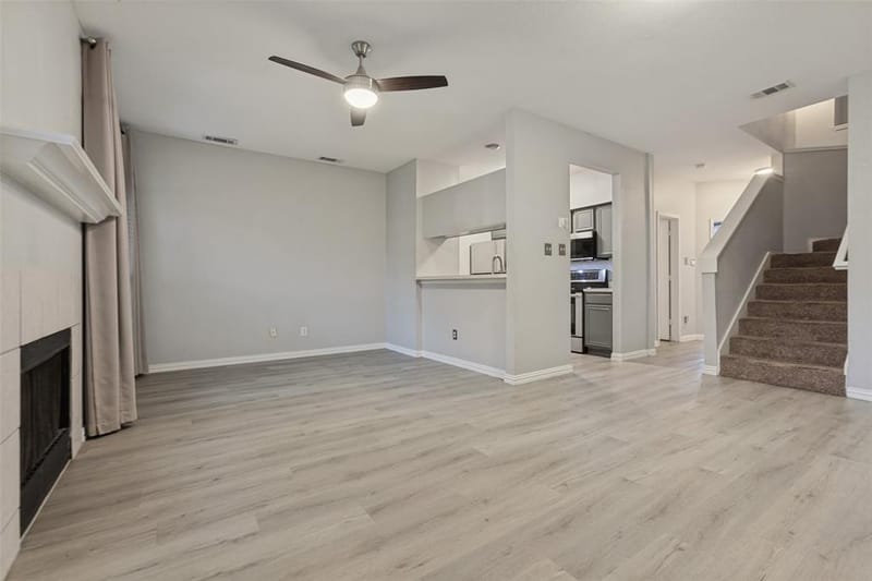 3815 Brandon Park Drive, Garland TX 75044 - Photo 7