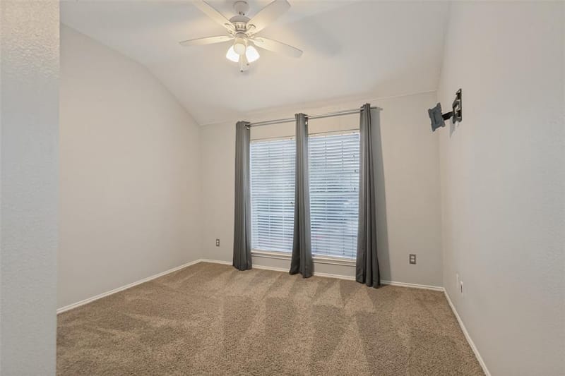 3815 Brandon Park Drive, Garland TX 75044 - Photo 20