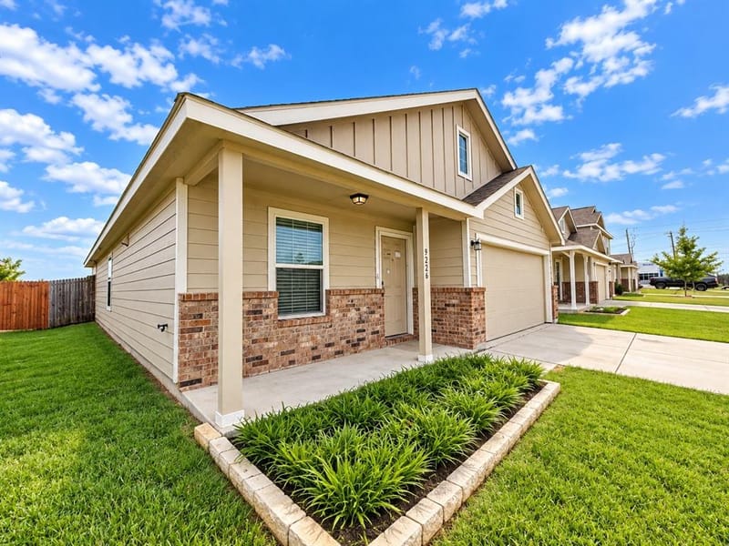 9226 Summerlee Street, Dallas TX 75227 - Photo 2