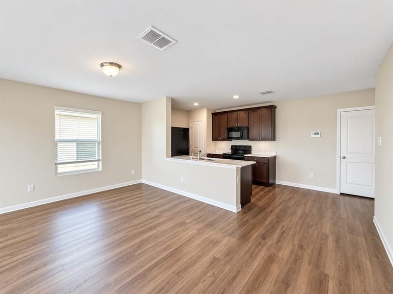 9226 Summerlee Street, Dallas TX 75227 - Photo 4