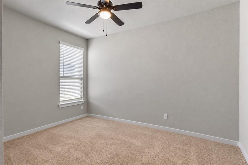 1373 Silverthorn Trail, Justin TX 76247 - Photo 38