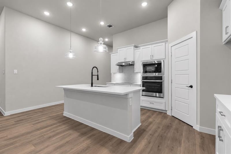1373 Silverthorn Trail, Justin TX 76247 - Photo 29