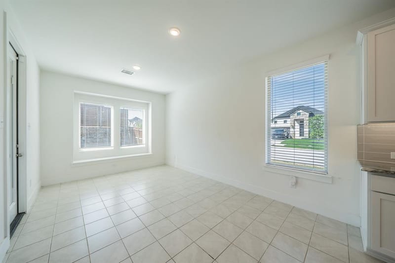 821 Reynolds Drive, Fate TX 75087 - Photo 12