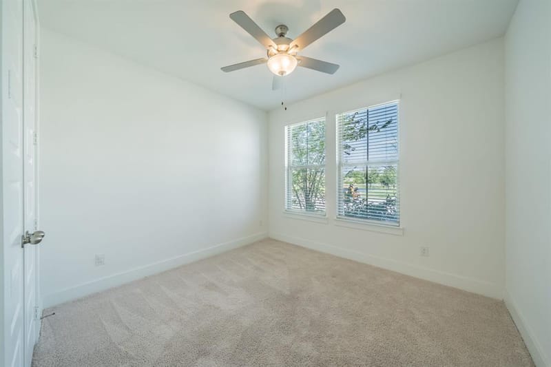 821 Reynolds Drive, Fate TX 75087 - Photo 31
