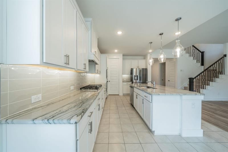 821 Reynolds Drive, Fate TX 75087 - Photo 8