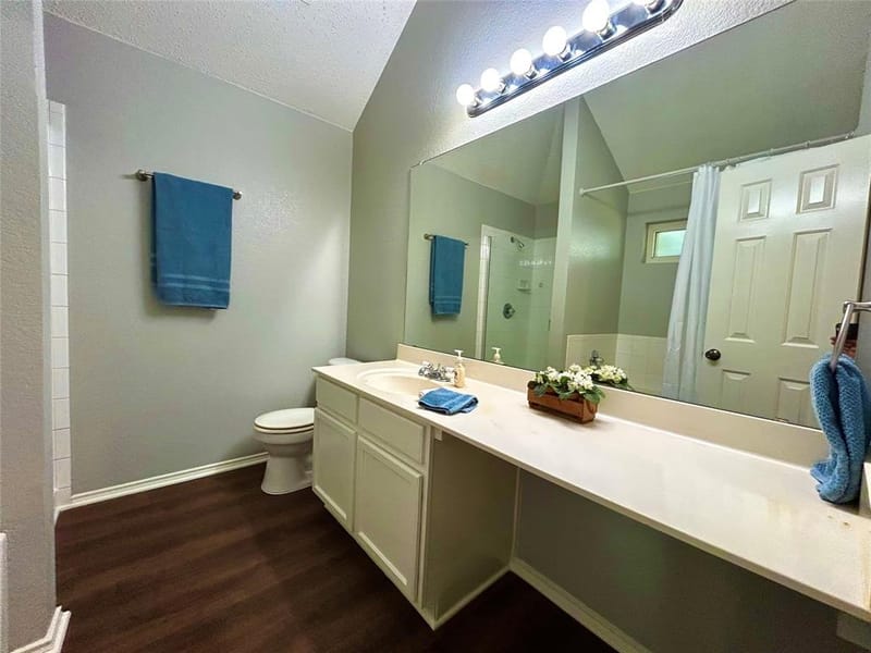 133 Lincoln Lane, Crowley TX 76036 - Photo 9