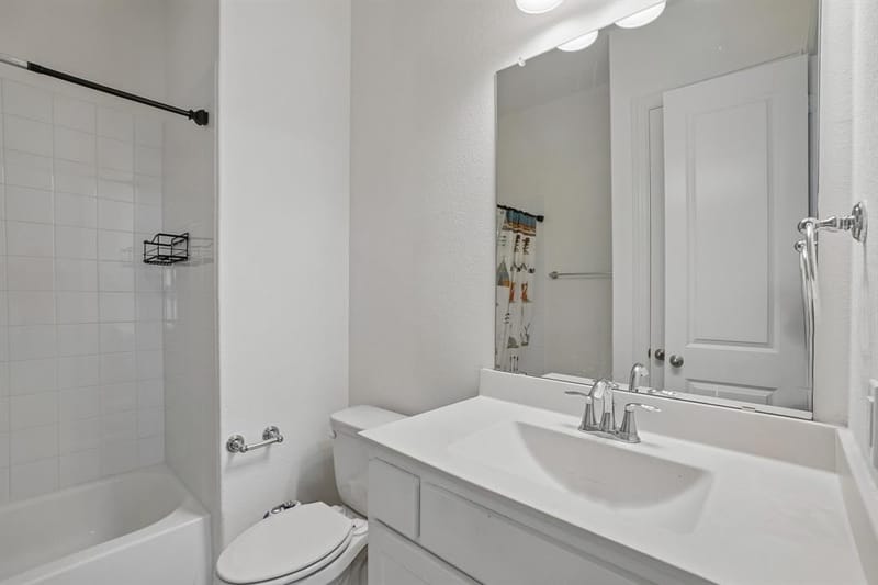 1816 LONGSPUR Drive, Argyle TX 76226 - Photo 20