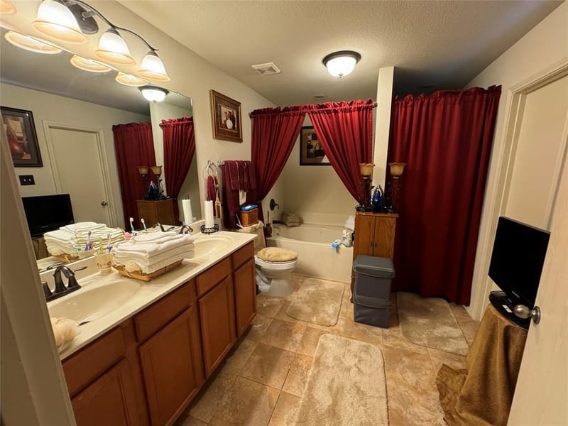 221 Blue Roan Drive, Waxahachie TX 75165 - Photo 8