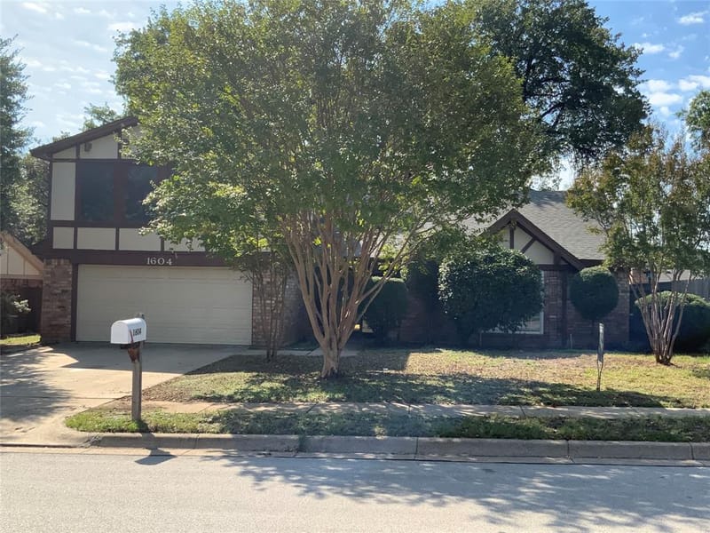 1604 Brookhaven Circle, Bedford TX 76022