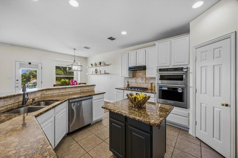 4102 Stone Haven Drive, Garland TX 75043 - Photo 13