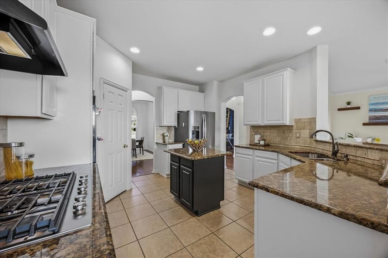 4102 Stone Haven Drive, Garland TX 75043 - Photo 14