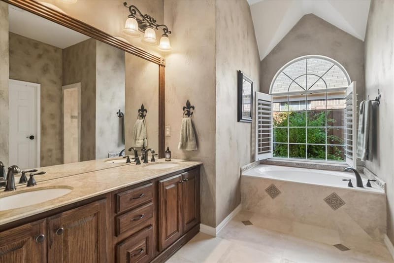 10521 Chablis Lane, Frisco TX 75035 - Photo 17