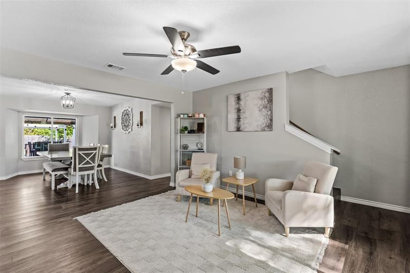 128 E Johnson Street, Hewitt TX 76643 - Photo 4