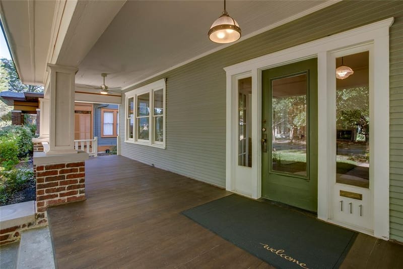 111 S Rosemont Avenue, Dallas TX 75208 - Photo 2