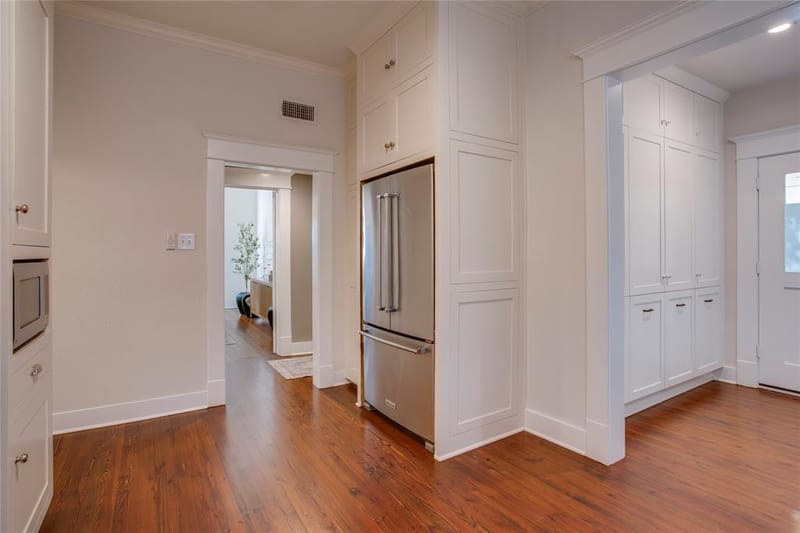 111 S Rosemont Avenue, Dallas TX 75208 - Photo 13