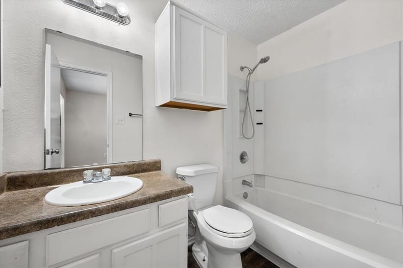 708 Woodland Court, Kennedale TX 76060 - Photo 16
