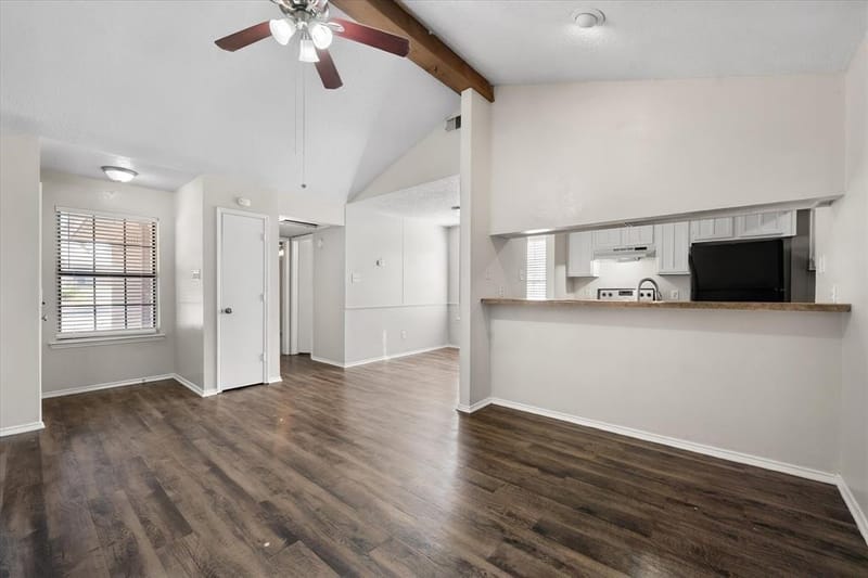 708 Woodland Court, Kennedale TX 76060 - Photo 7