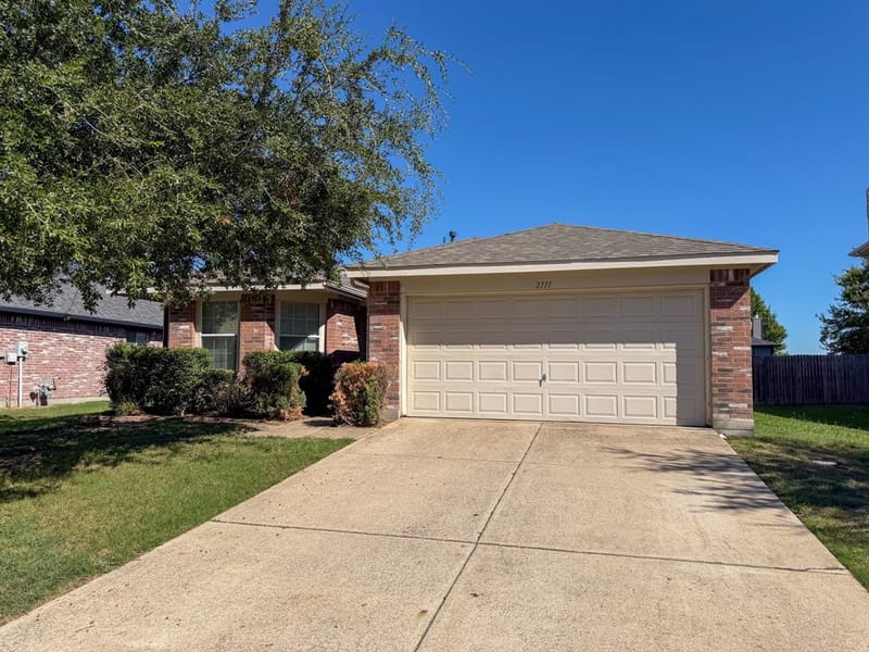 2111 Southridge Lane, Sherman TX 75092 - Photo 6