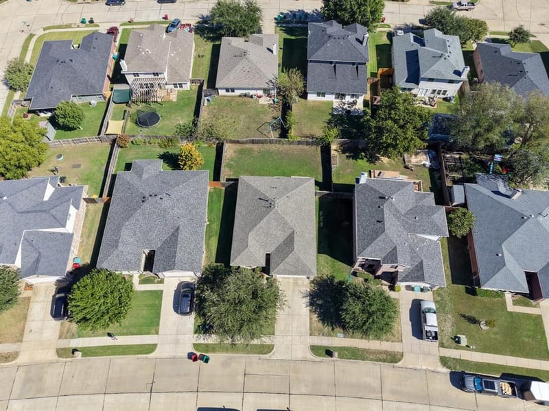 2111 Southridge Lane, Sherman TX 75092 - Photo 3