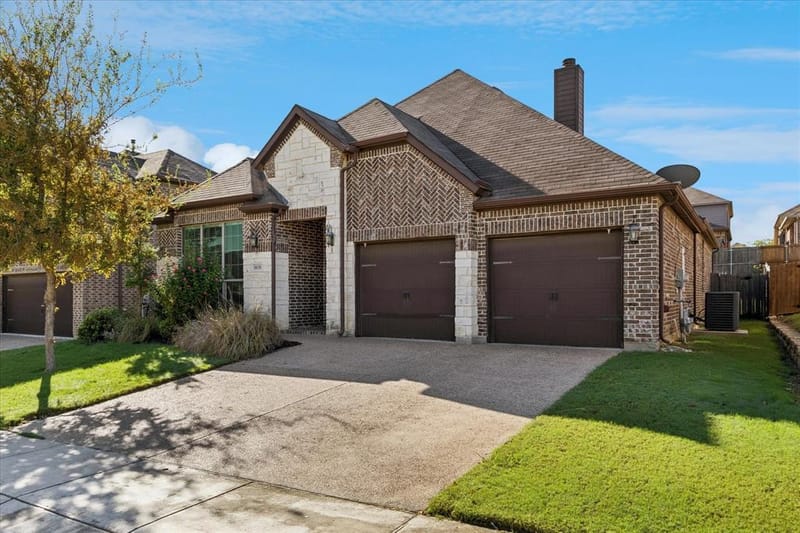 3020 Waterfall Drive, Fort Worth TX 76177 - Photo 2