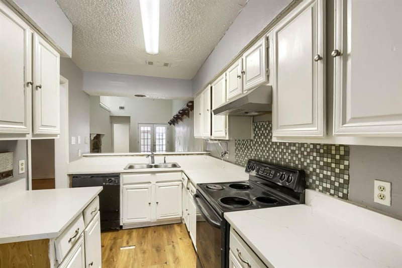 1848 Abshire Lane, Dallas TX 75228 - Photo 13